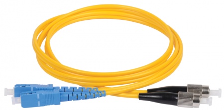 Патч-корд оптический коммутационный переходной для одномодового кабеля (SM); 9/125 (OS2); SC/UPC-FC/UPC (Duplex) (дл.100м) ITK FPC09-SCU-FCU-C2L-100M 412479