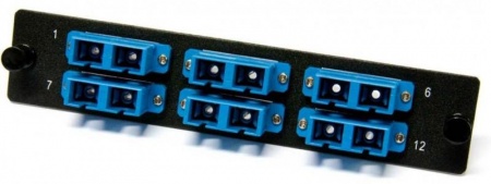 Панель FO-FPM-W120H32-12LC-BL для FO-19BX с 12 LC адаптерами 12 волокон одномод. OS1/OS2 120х32мм адаптеры а син. (blue) Hyperline 47738 1202658