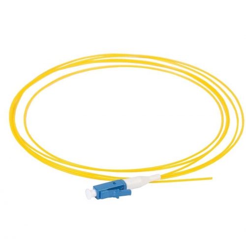 Пигтейл для одномодового кабеля (SM); 9/125 (OS2); LC/UPC; LSZH (дл.1.5м) ITK FPT09-LCU-C1L-1M5 401837