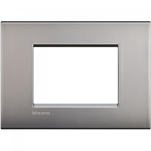 Рамка 3мод. Air LivingLight матовый никель Leg BTC LNC4803NK 1041410